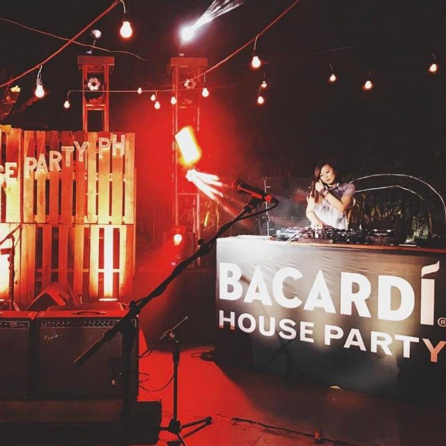 10 Tips for an Epic House Party No One Will